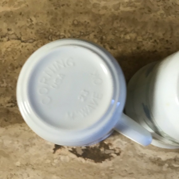 Corelle Blue & Green Coffee/Tea Mugs - Picture 8 of 10